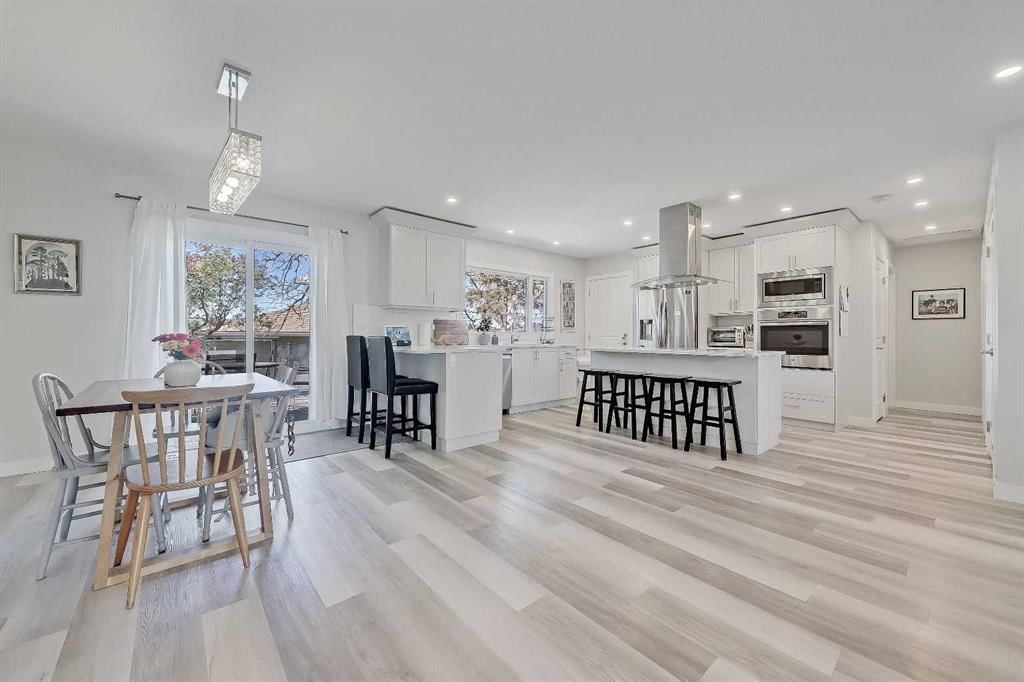 1015 16 Street NE, Calgary — photo 2 of 44