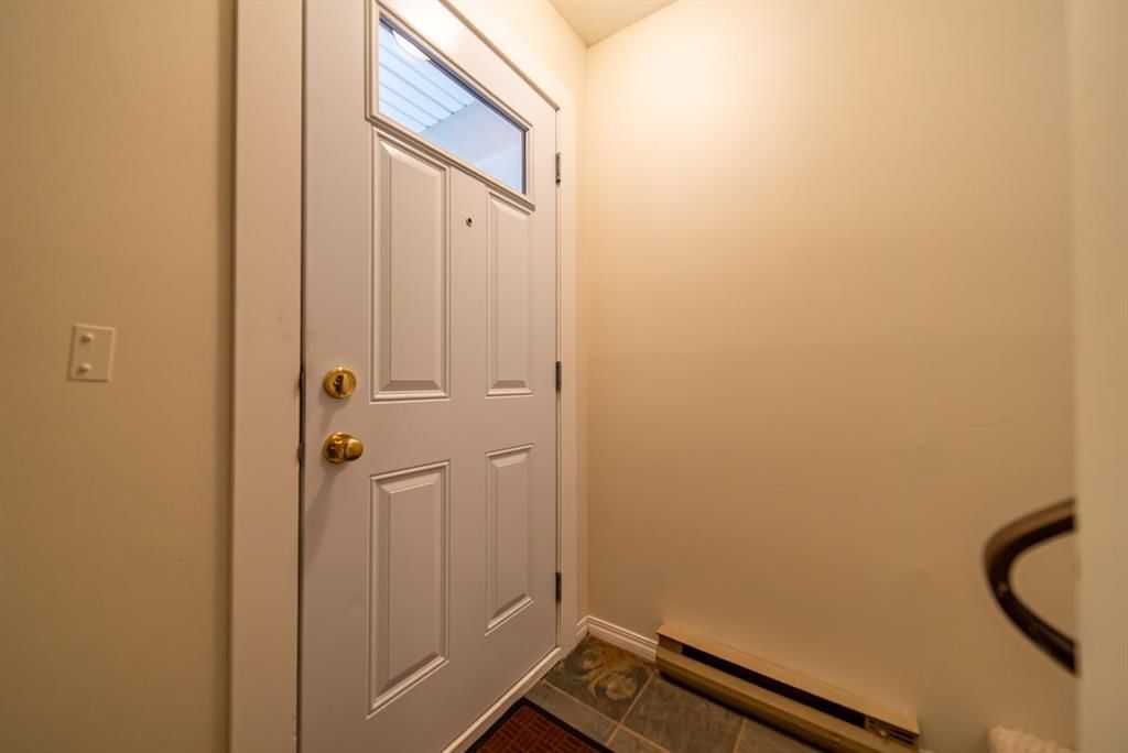 1415, 13104 Elbow Drive SW, Calgary — photo 4 of 26