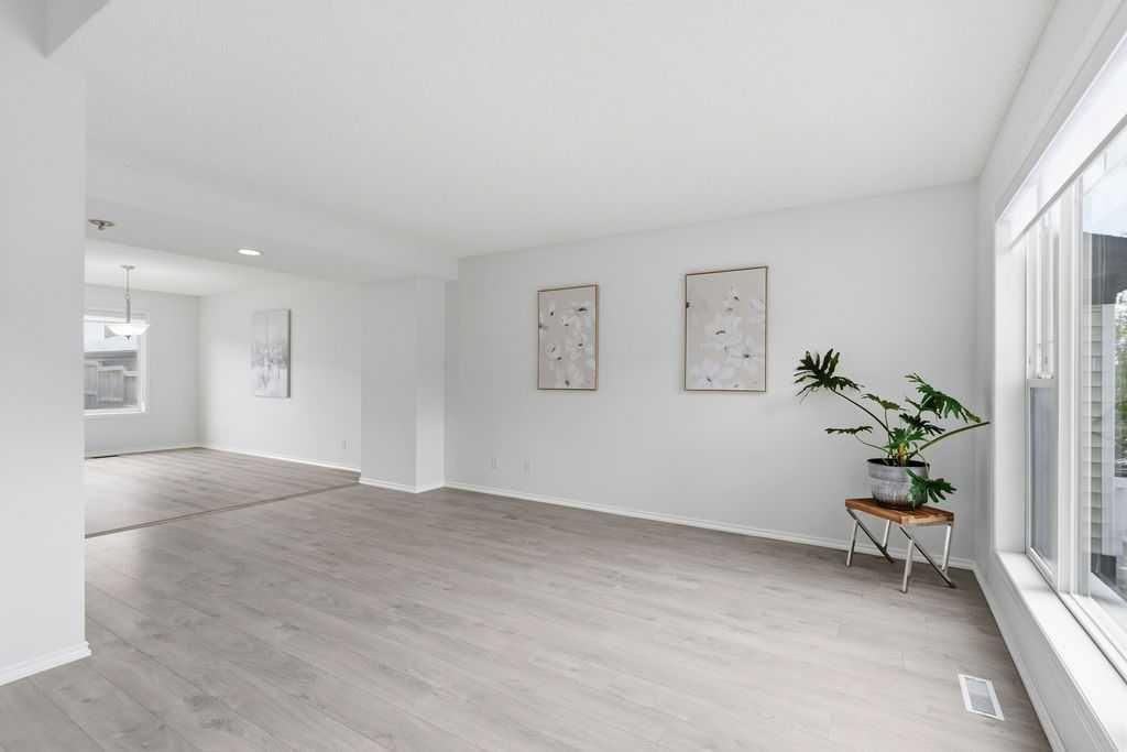 30 Tuscany Springs Heights NW, Calgary — photo 5 of 37