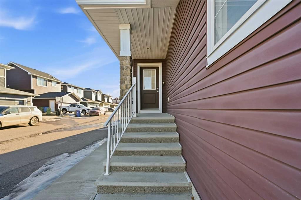 59 Redstone Park NE, Calgary — photo 3 of 50