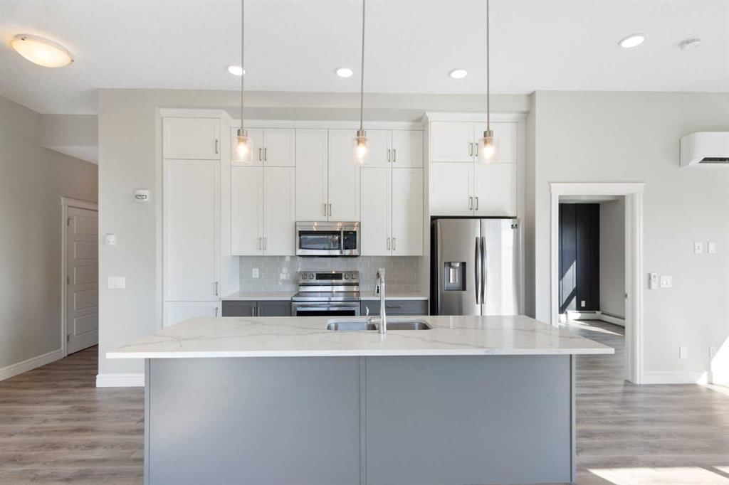 405, 19661 40 Street SE, Calgary — main listing photo