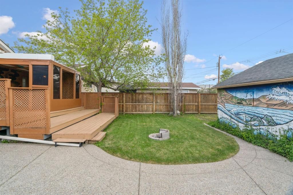 1404 18 Avenue NW, Calgary — photo 4 of 46
