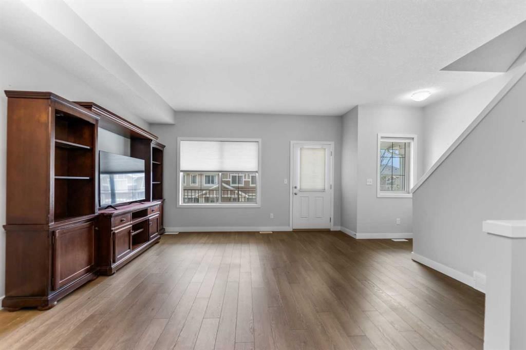 1010, 250 Sage Valley Road NW, Calgary — photo 2 of 32