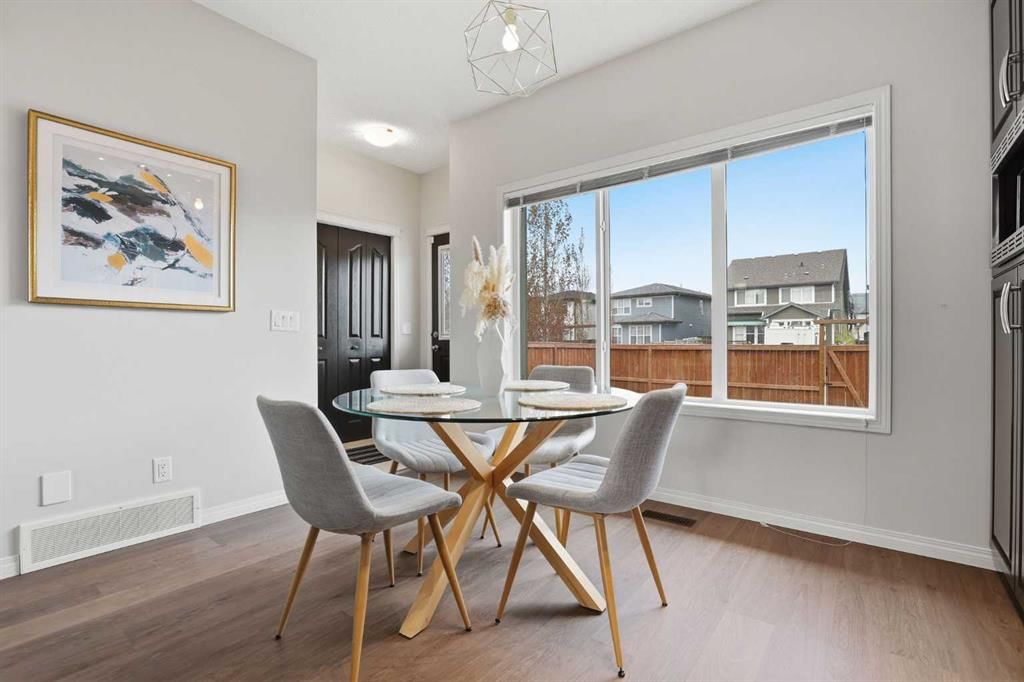 632 Mahogany Boulevard SE, Calgary — photo 2 of 23
