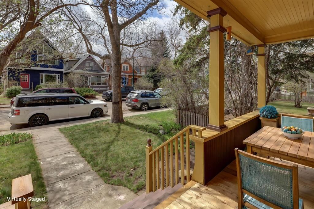 1636 Broadview Road NW, Calgary — photo 3 of 42