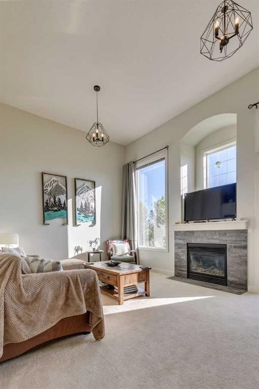 44 Everridge Common SW, Calgary — photo 5 of 49