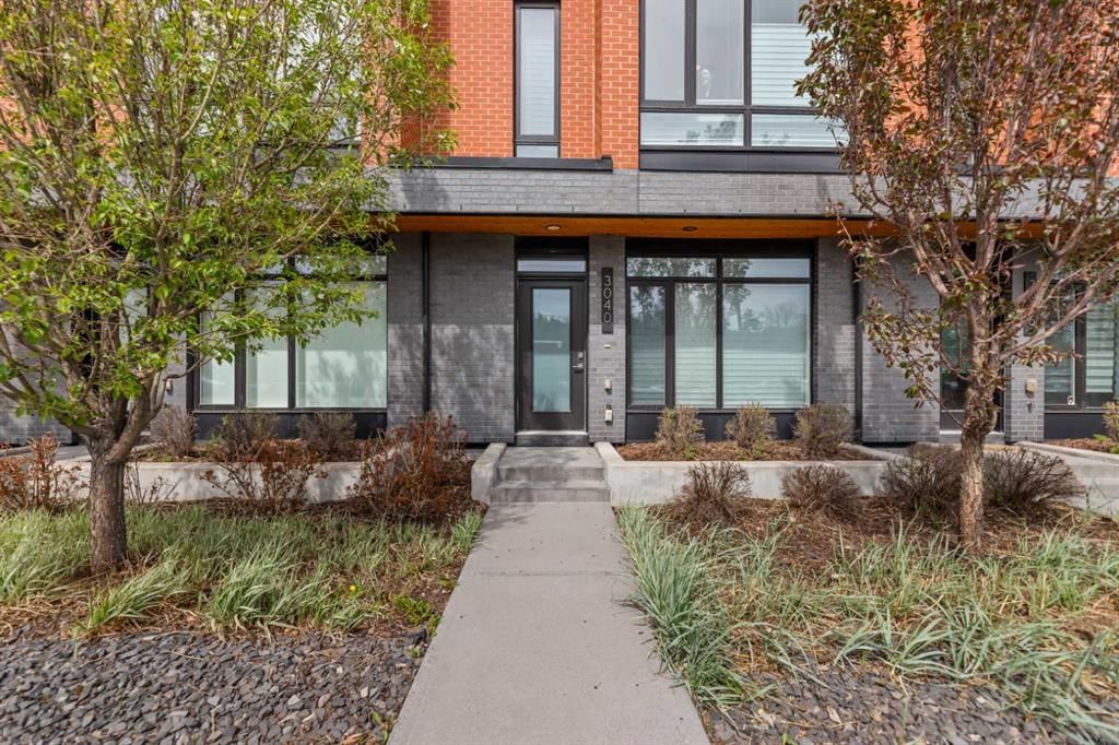 3040 Parkdale Boulevard NW, Calgary — photo 4 of 45