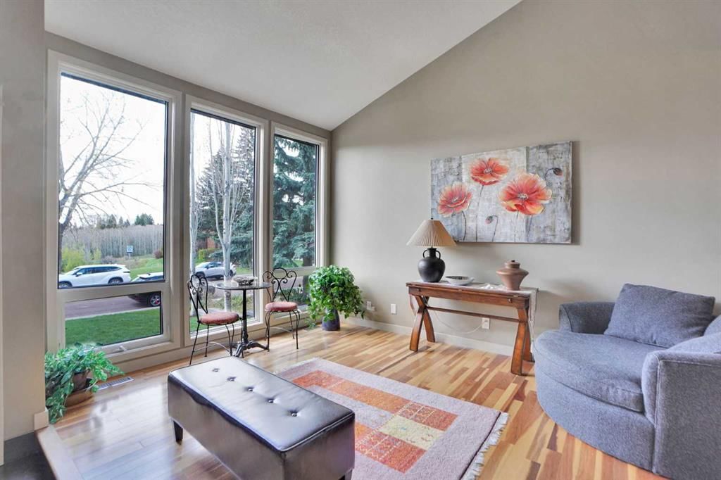 95 Edenwold Crescent NW, Calgary — photo 5 of 50