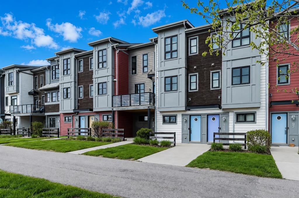 105 Walden Common SE, Calgary — main listing photo