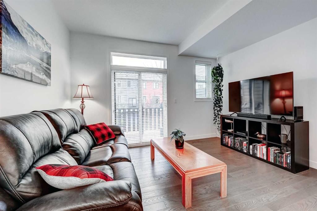 105 Walden Common SE, Calgary — photo 4 of 24