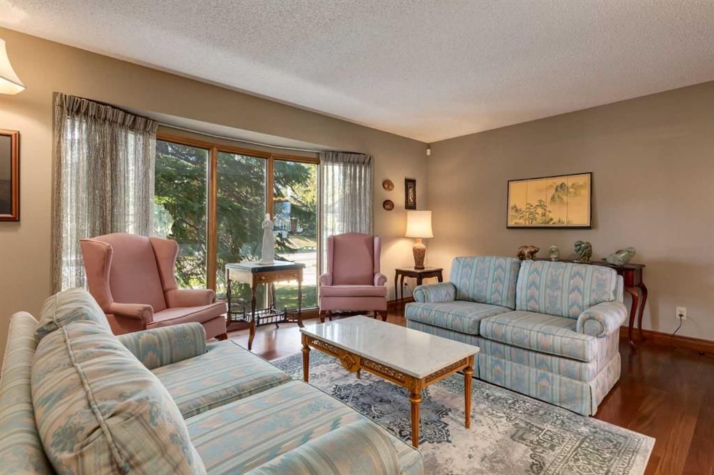 2724 Palliser Drive SW, Calgary — photo 4 of 40