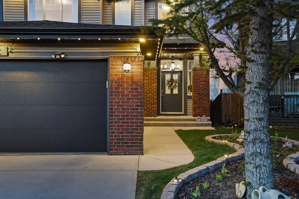 62 Panamount View NW, Calgary — photo 3 of 50