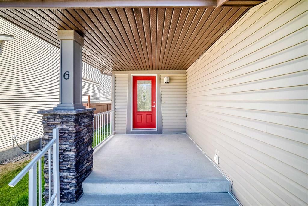 6 Cougarstone Crescent SW, Calgary — photo 2 of 43