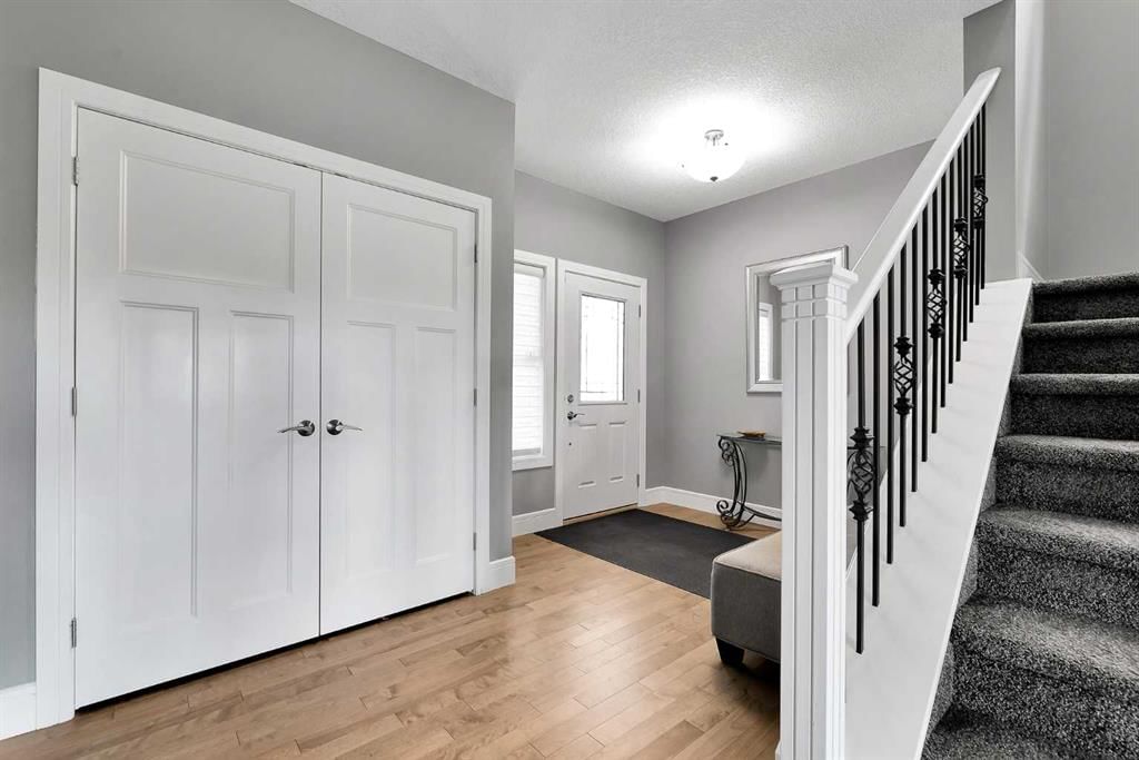 195 Chaparral Valley Way SE, Calgary — photo 5 of 44