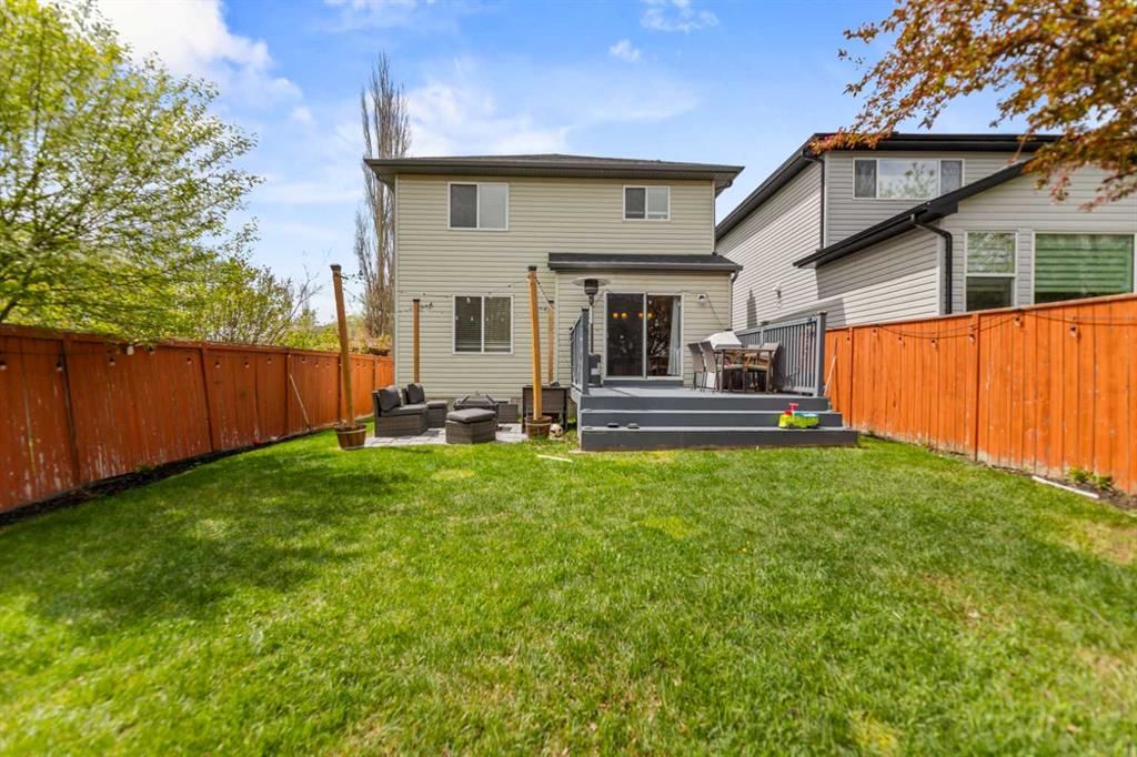 182 Tuscany Ravine Road NW, Calgary — photo 4 of 35