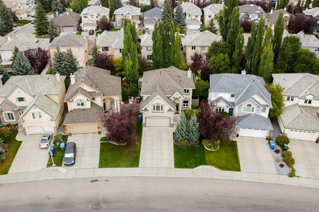 1733 Evergreen Drive SW, Calgary — photo 4 of 41