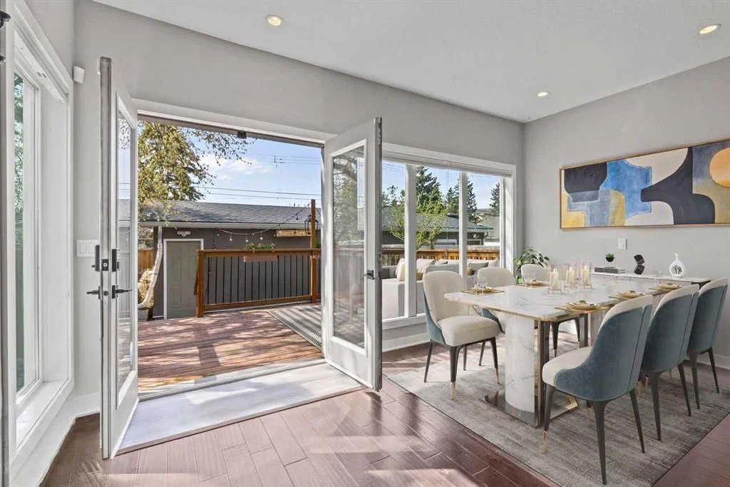 6417 34 Avenue NW, Calgary — main listing photo