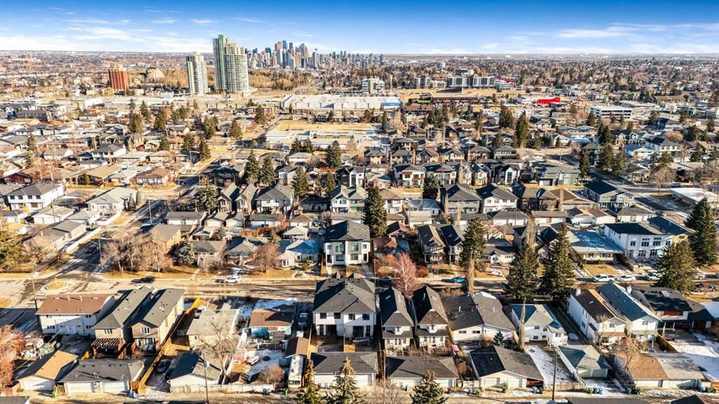 1419 42 Street SW, Calgary — photo 4 of 49