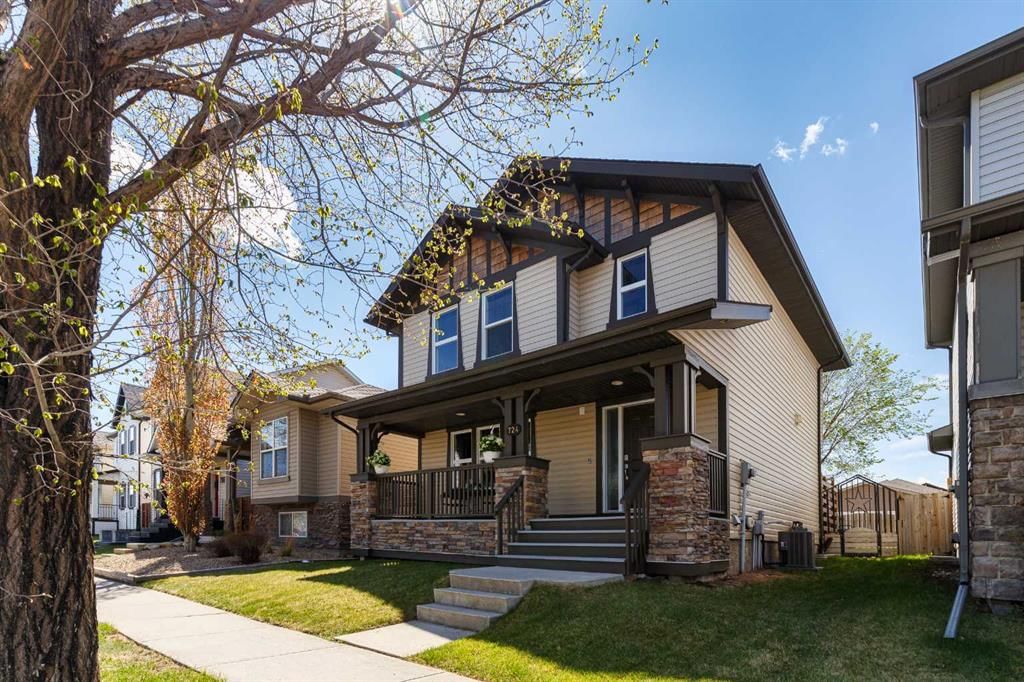 724 Prestwick Circle SE, Calgary — main listing photo