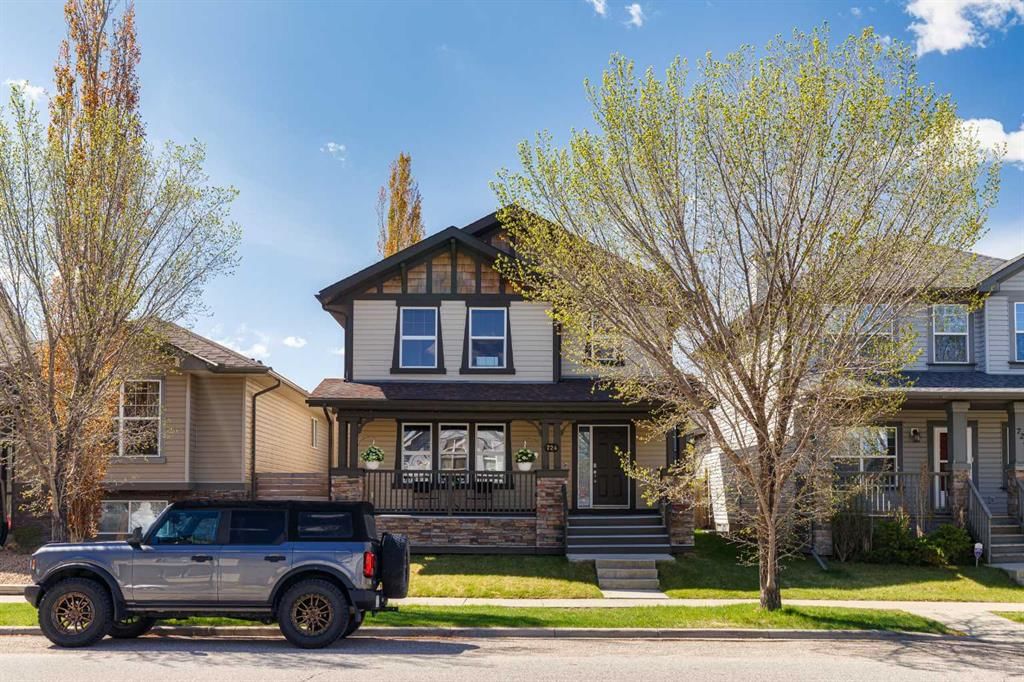 724 Prestwick Circle SE, Calgary — photo 3 of 48