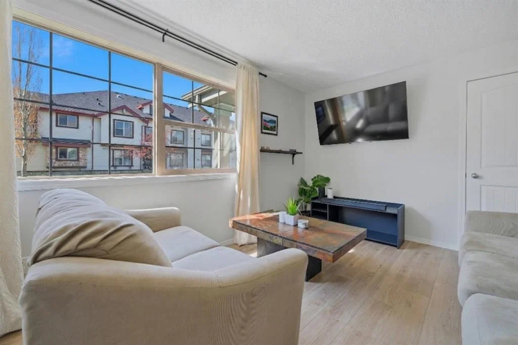106, 31 Everridge Square SW, Calgary — photo 5 of 29