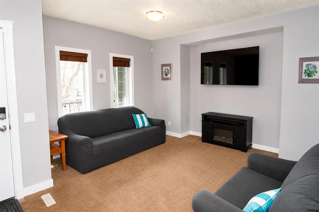 209 Evansdale Landing NW, Calgary — photo 4 of 50
