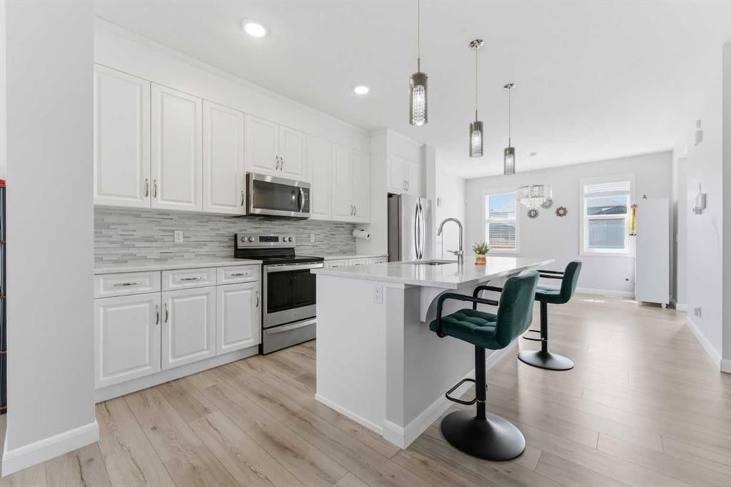 151 Evanscrest Park NW, Calgary — photo 3 of 30