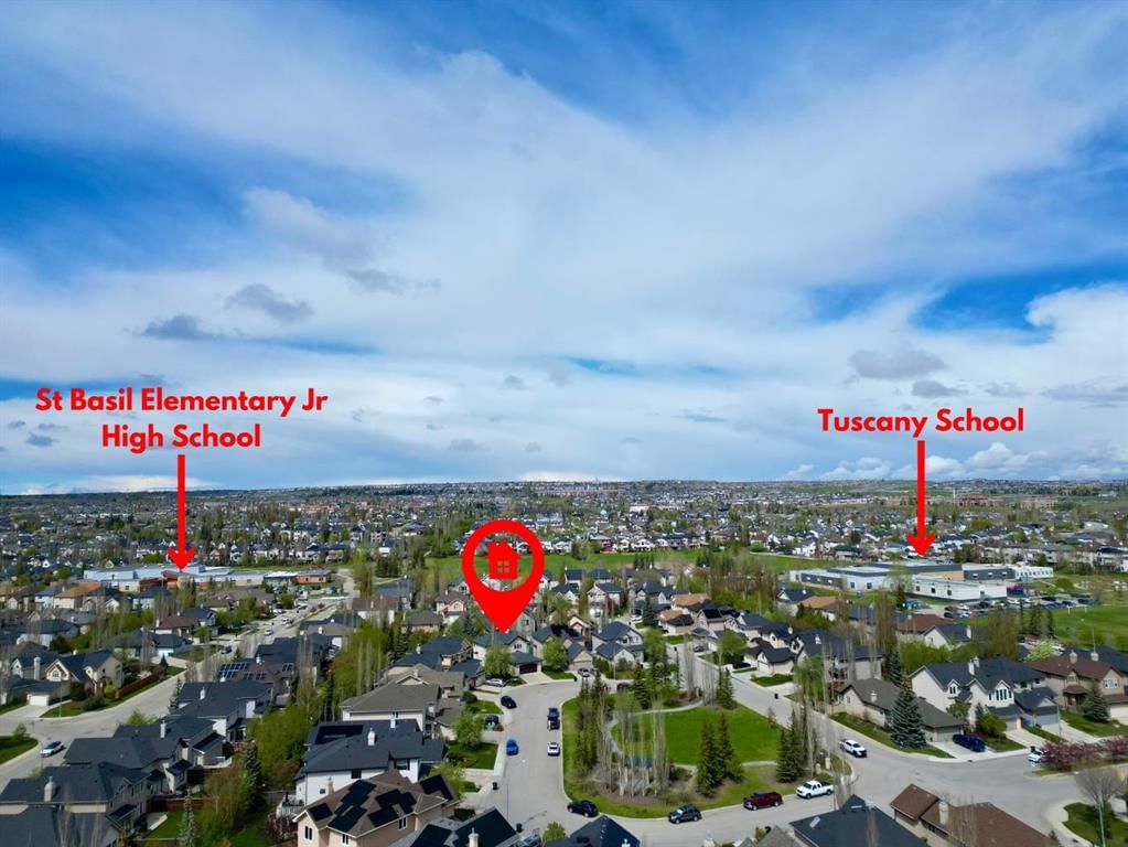 11 Tuscany Glen Green NW, Calgary — photo 2 of 37