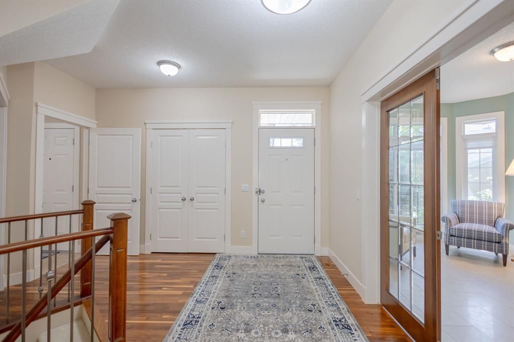 11 Tuscany Glen Green NW, Calgary — photo 4 of 37