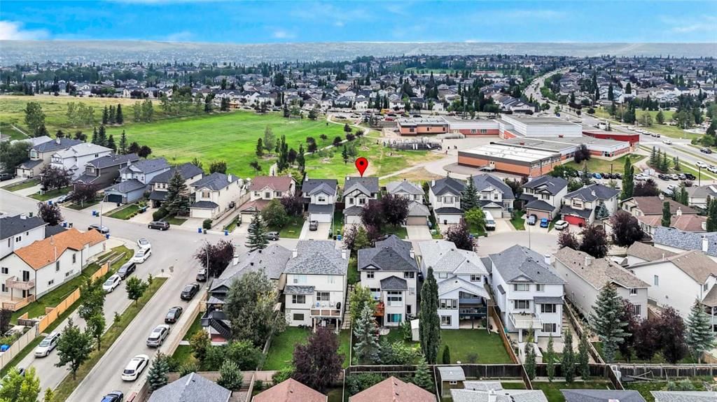 161 Panamount Close NW, Calgary — main listing photo