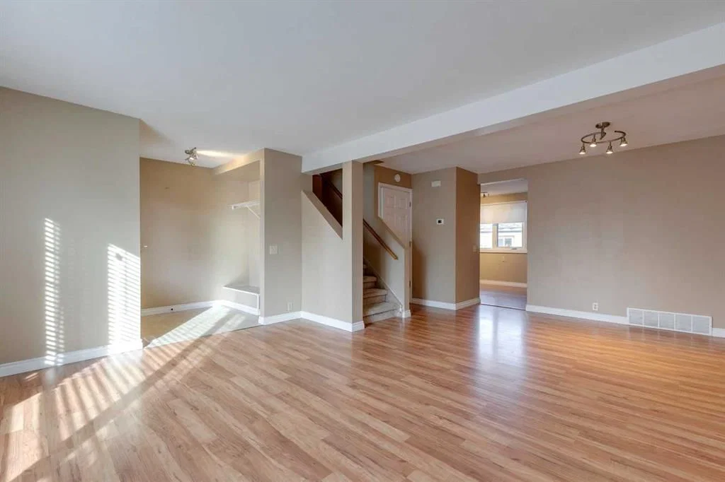 16 Abalone Crescent NE, Calgary — photo 4 of 23