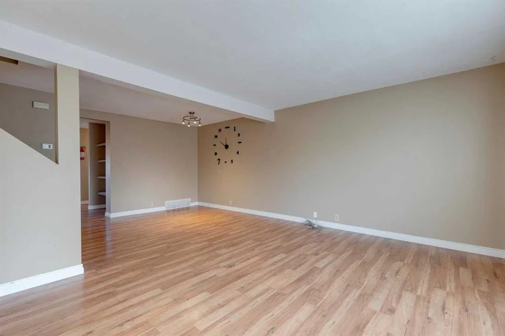 16 Abalone Crescent NE, Calgary — photo 5 of 23