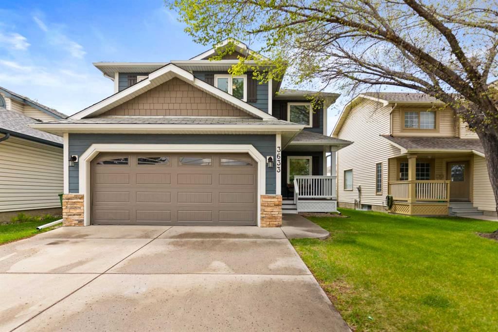 3633 Douglas Woods Heights SE, Calgary — main listing photo