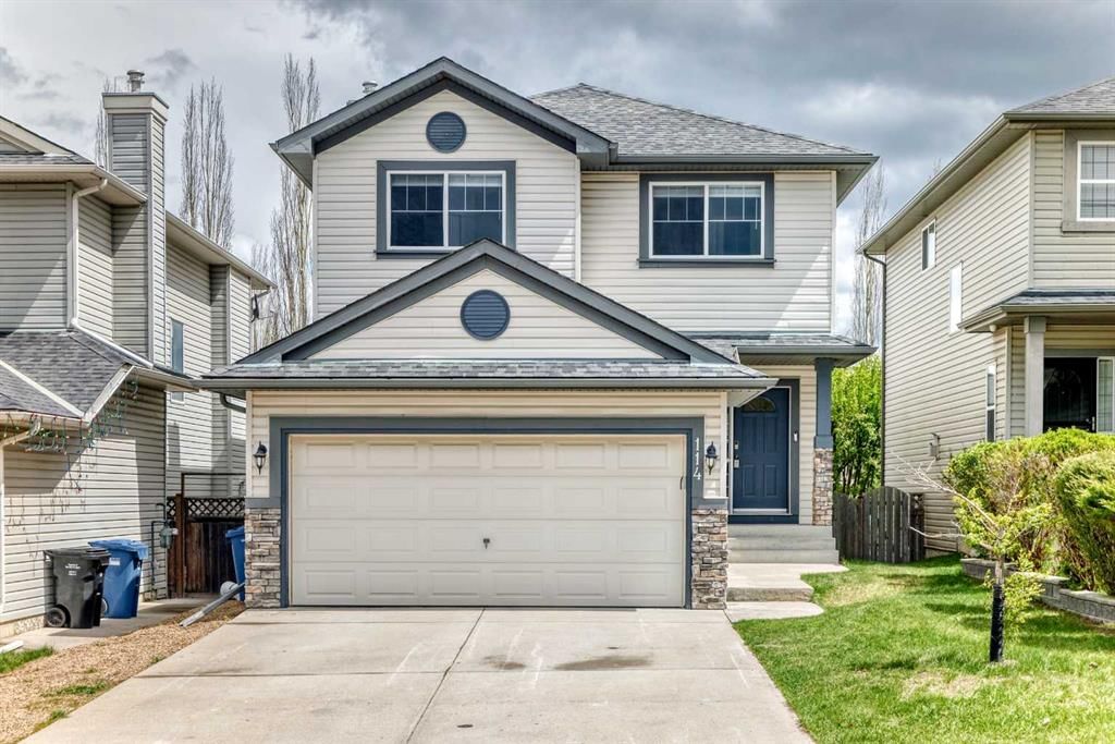 114 Valley Crest Close NW, Calgary — main listing photo