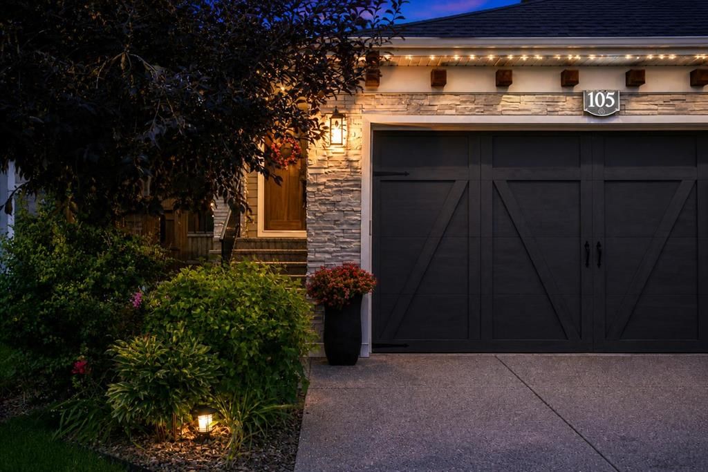 105 Westpoint Way SW, Calgary — photo 2 of 49