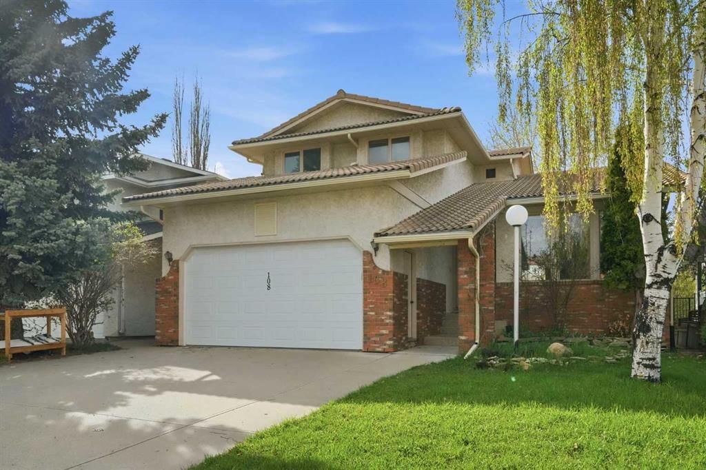 108 Santana Court NW, Calgary — photo 2 of 38