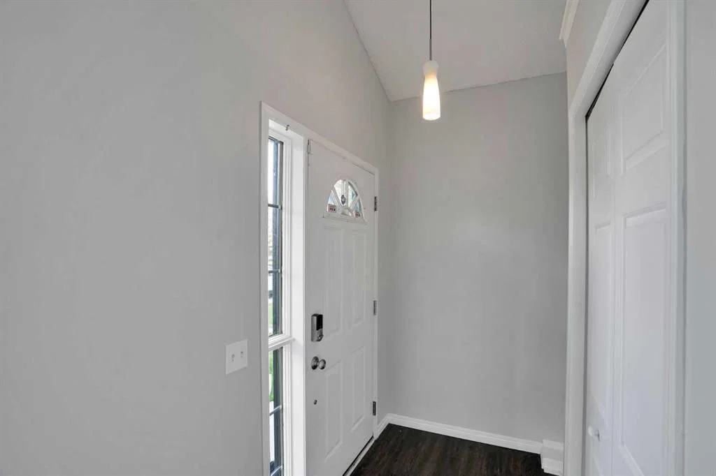 42 Harvest Rose Circle NE, Calgary — photo 3 of 50