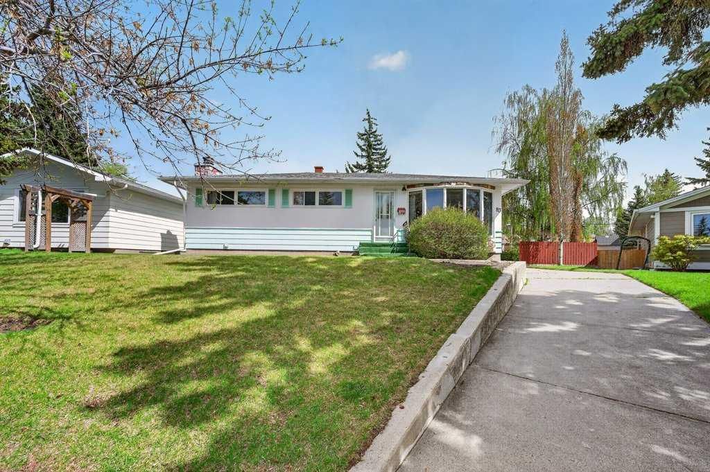 83 Ferncliff Crescent SE, Calgary — photo 2 of 46