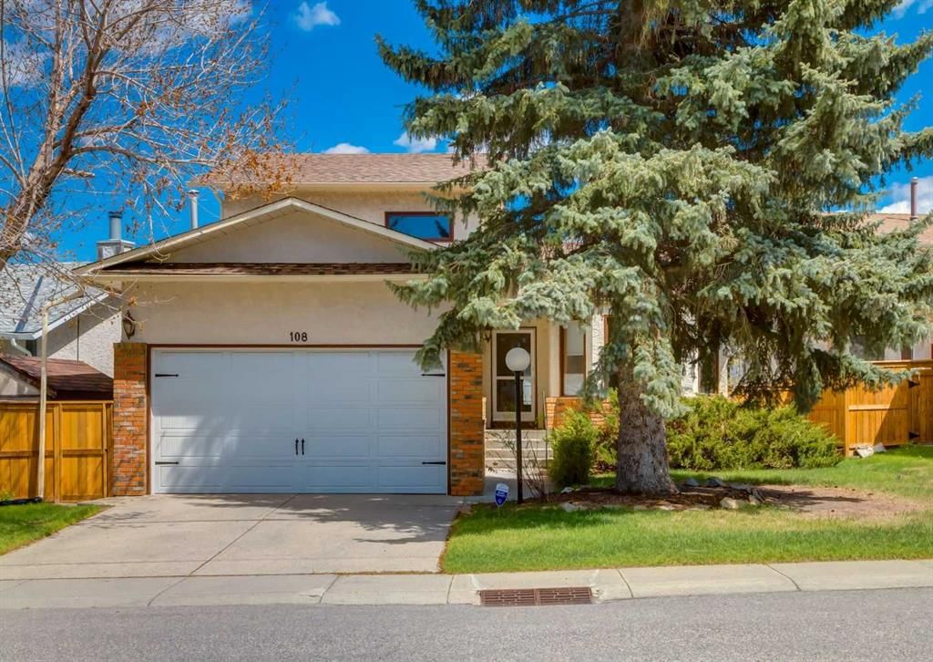 108 Sanderling Rise NW, Calgary — main listing photo