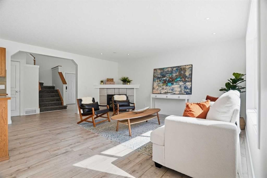 86 Brightondale Parade SE, Calgary — photo 4 of 28