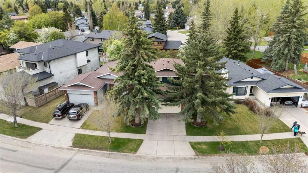 14207 Deer Run Boulevard SE, Calgary — photo 5 of 50