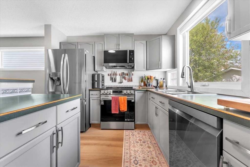 38 Tuscany Valley Heights NW, Calgary — photo 4 of 44