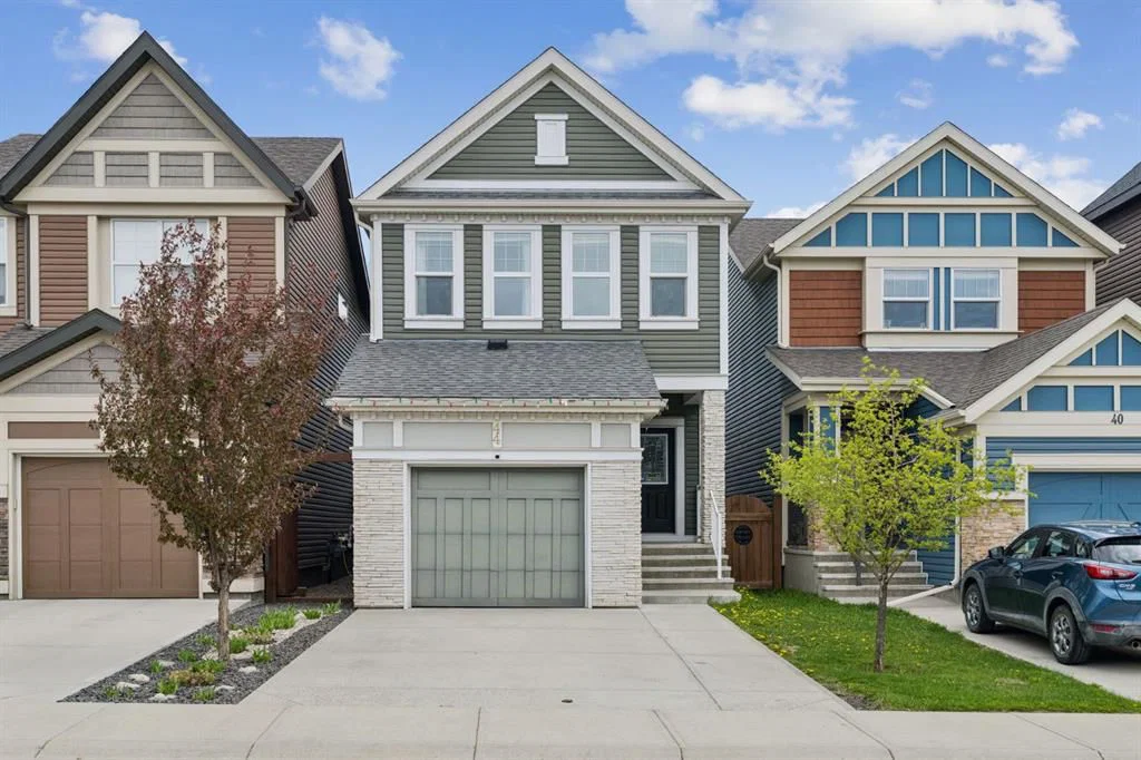44 Legacy Reach Manor SE, Calgary — main listing photo