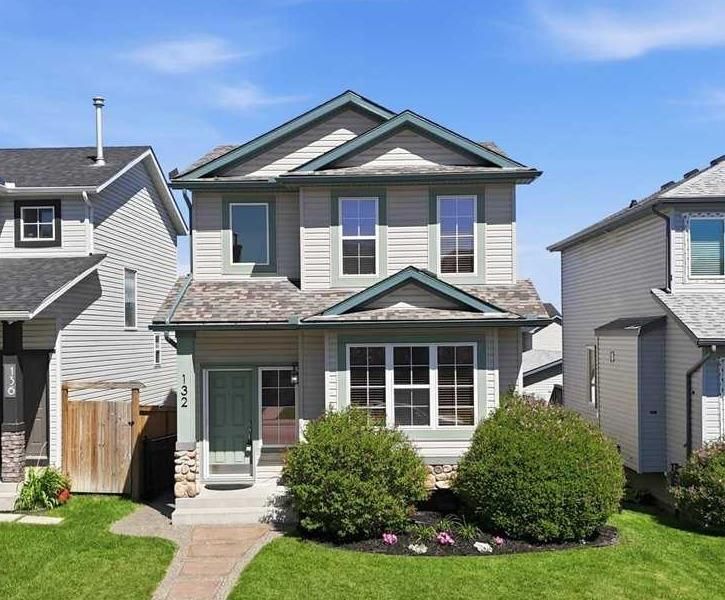 132 Covebrook Close NE, Calgary — photo 2 of 44