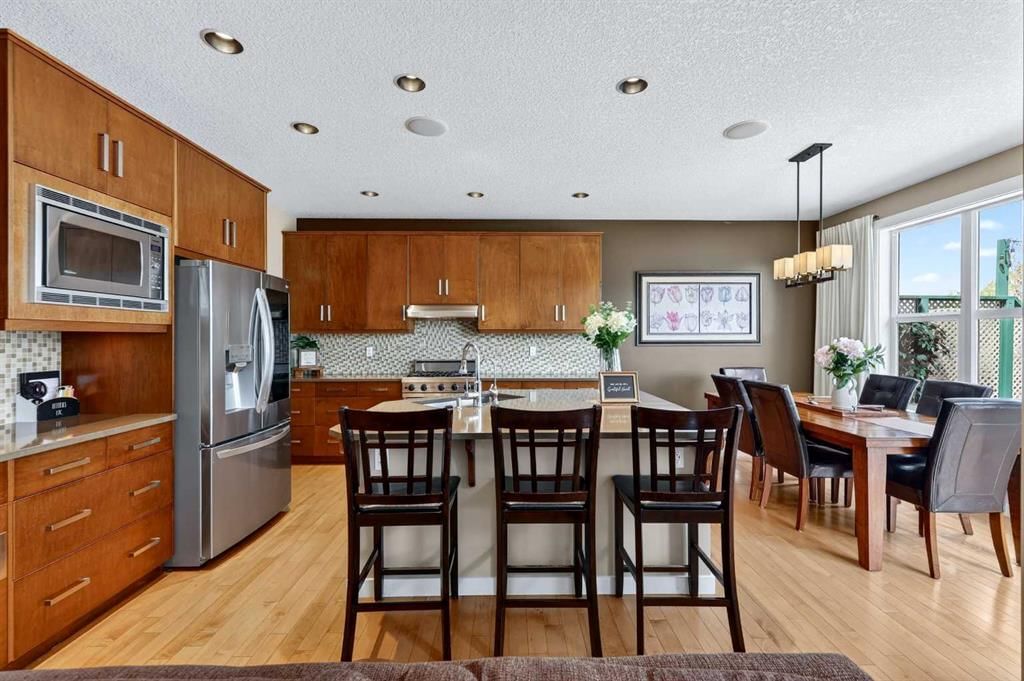 44 Elgin Meadows Link SE, Calgary — photo 3 of 45