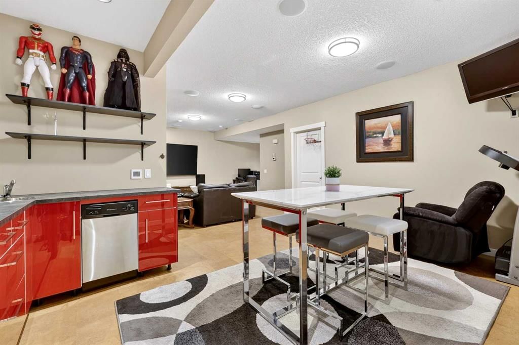 44 Elgin Meadows Link SE, Calgary — photo 5 of 45