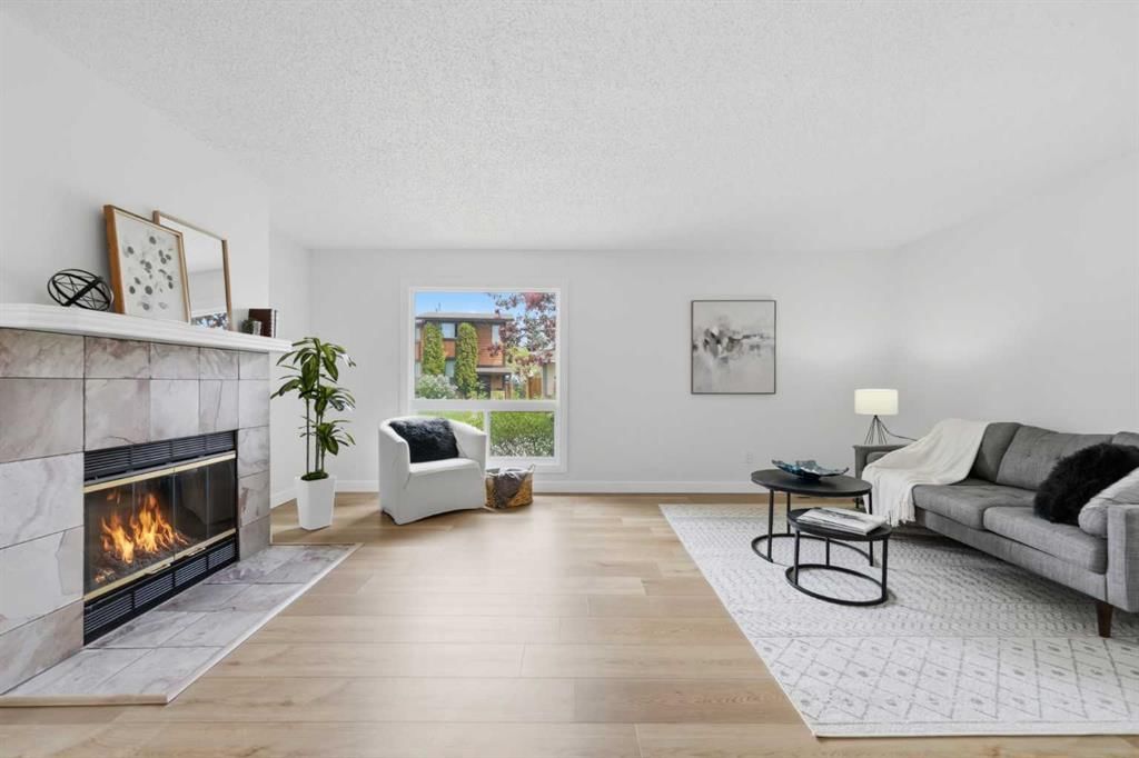 85 Cedarwood Hill SW, Calgary — photo 2 of 40