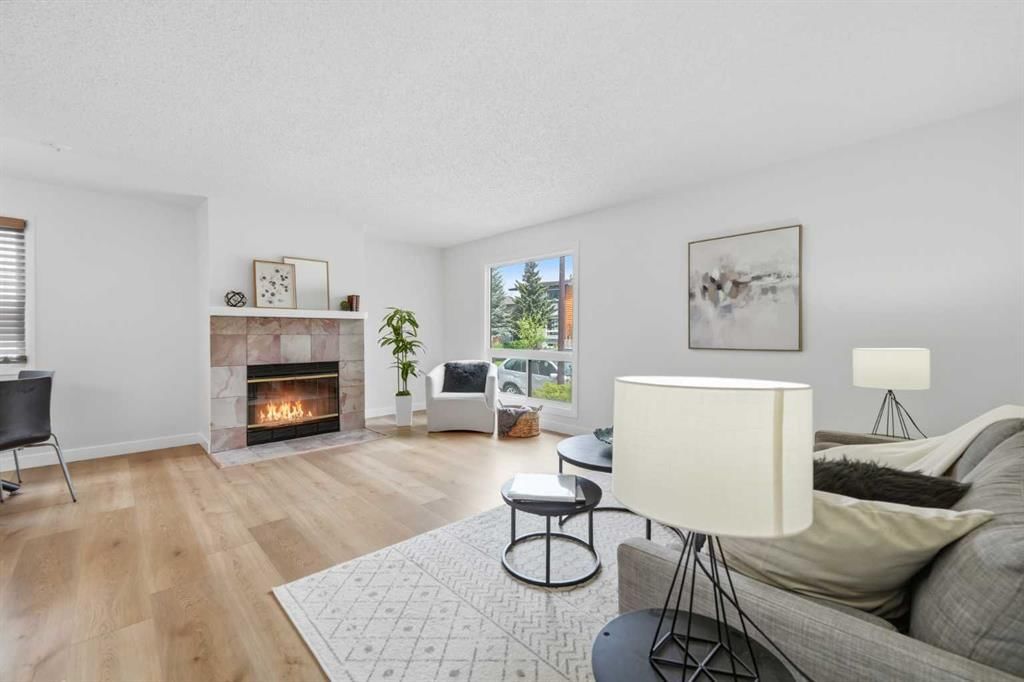 85 Cedarwood Hill SW, Calgary — photo 5 of 40