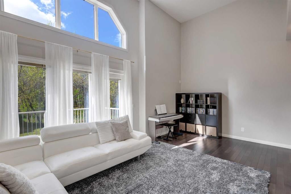 2301 Wentworth Villas SW, Calgary — photo 5 of 35