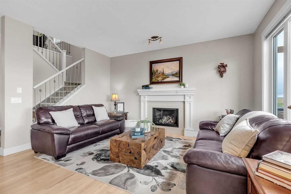 59 Sage Berry Place NW, Calgary — photo 5 of 50